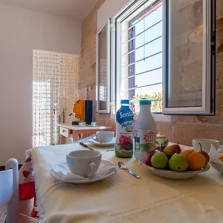 Helloapulia - Sea View Terrace Conchiglia アパート モノーポリ